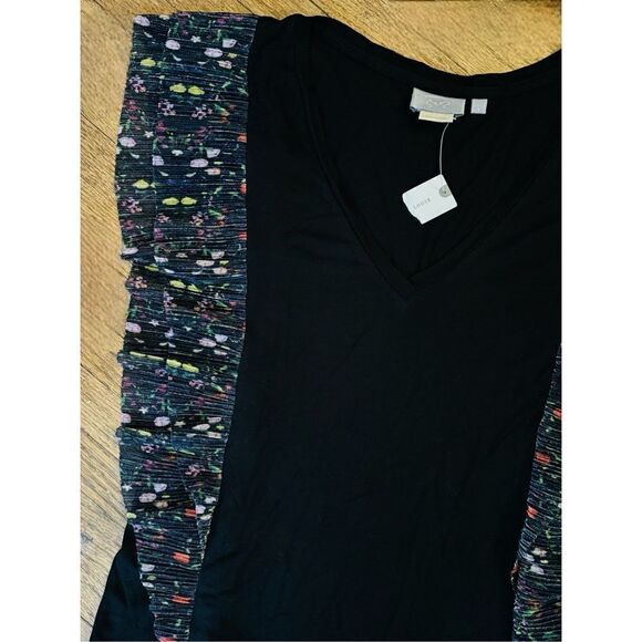 Anthropologie Vanessa Virginia Women’s Small Black Ruffled Sleeve Blouse •V-Neck - Picture 4 of 16